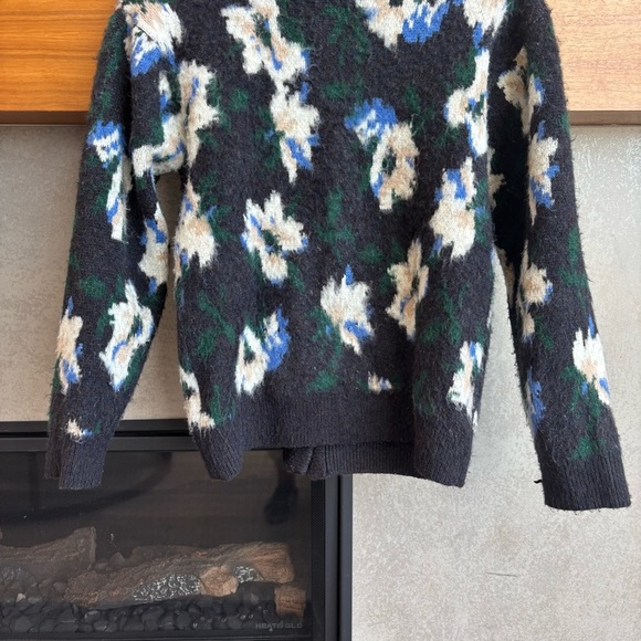 Niko and Abstract V-Neck Cardigan, Size M - Picture 11 of 11